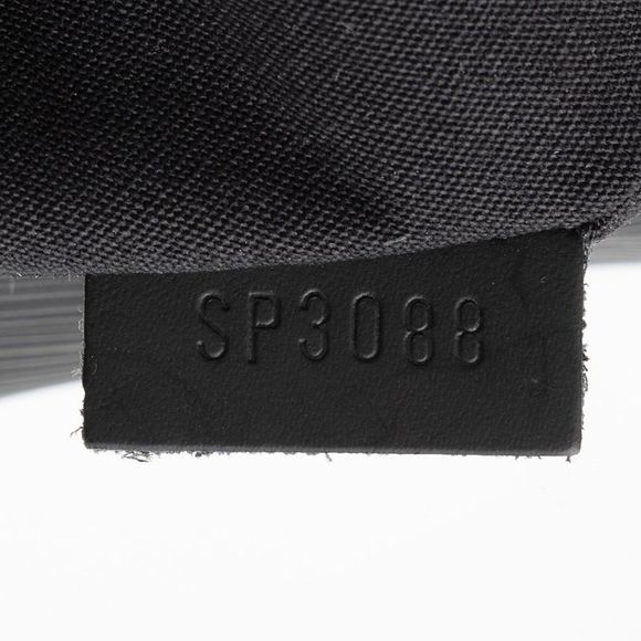 Louis Vuitton Epi Leather Keepall 45 Duffle Bag - Picture 6 of 15